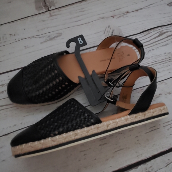 Time and Tru women's vinyl ankle strap espadrille black size 9 - Picture 1 of 5